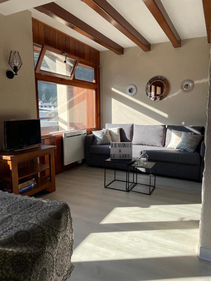 Appartement 58 M2 Avec Piscine Interieure Vue Montagne Centre Village , Parking Prive 圣拉里苏朗 外观 照片