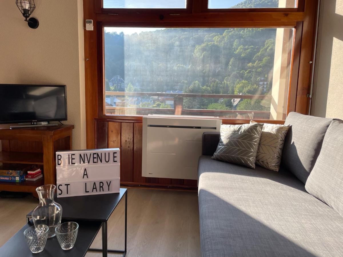 Appartement 58 M2 Avec Piscine Interieure Vue Montagne Centre Village , Parking Prive 圣拉里苏朗 外观 照片